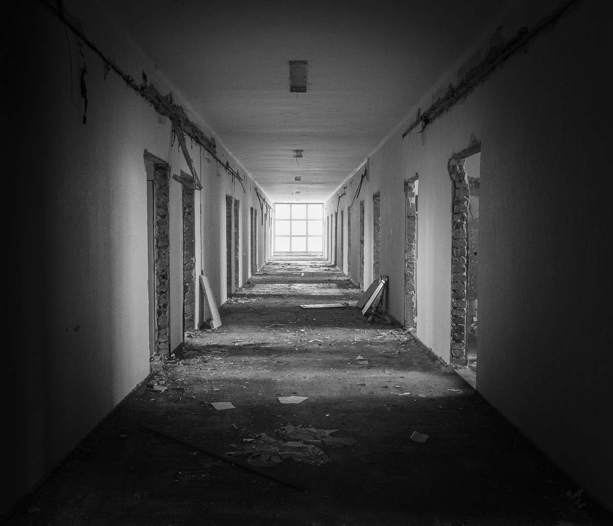 Corridor Grayscale Photography Of Abandoned Building Flooring Image ...