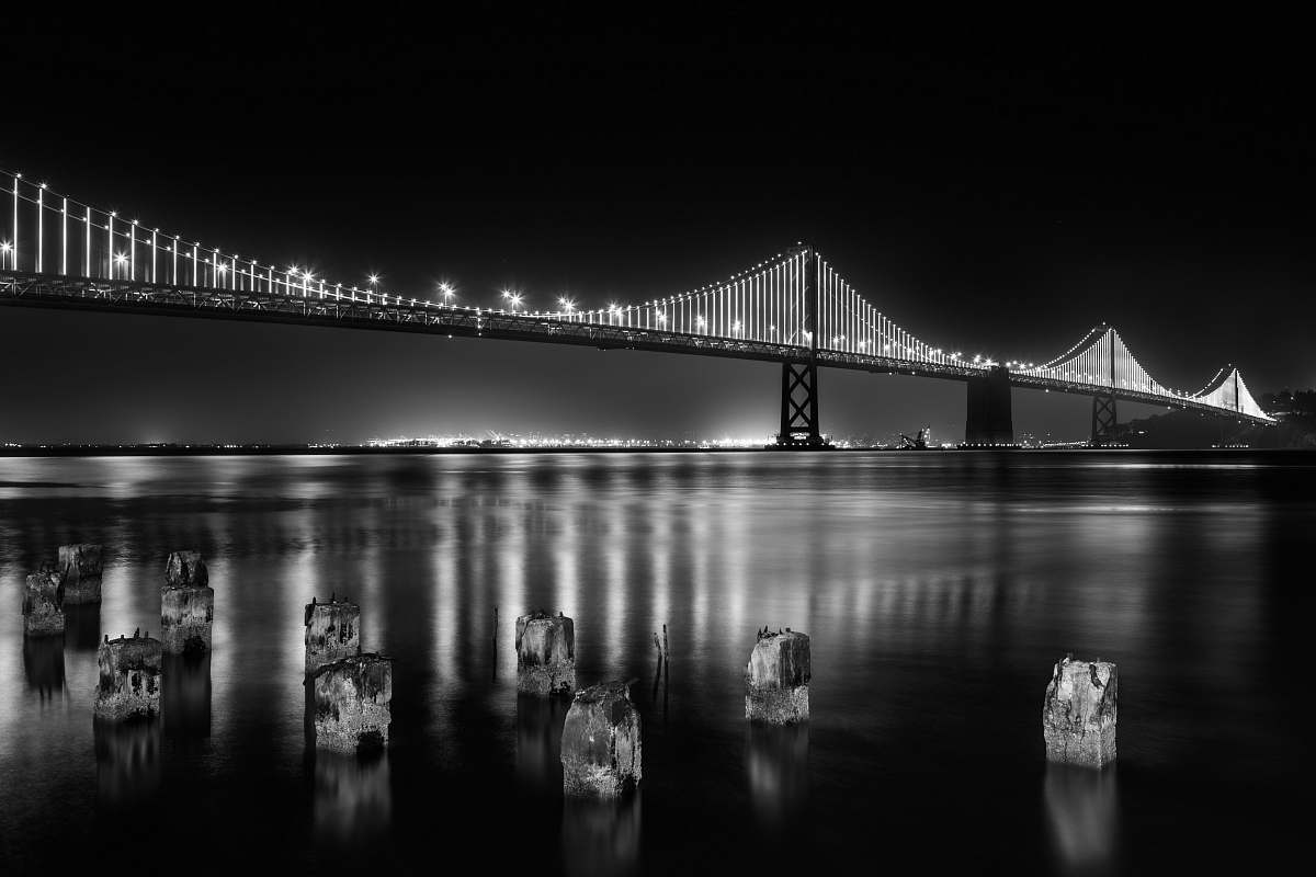 bridge grayscale photography of lightened full-suspension bridge san francisco