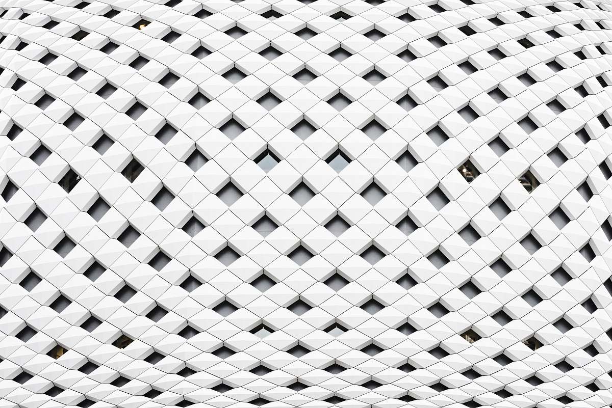 woven white and brown wooden board pattern