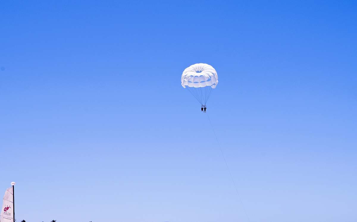 parachute white parachute on air adventure