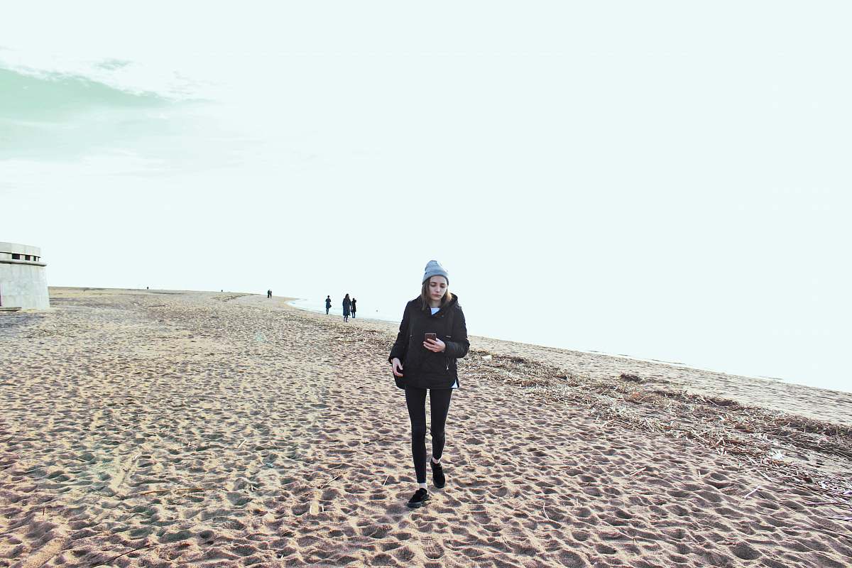apparel woman walking on shore shoe