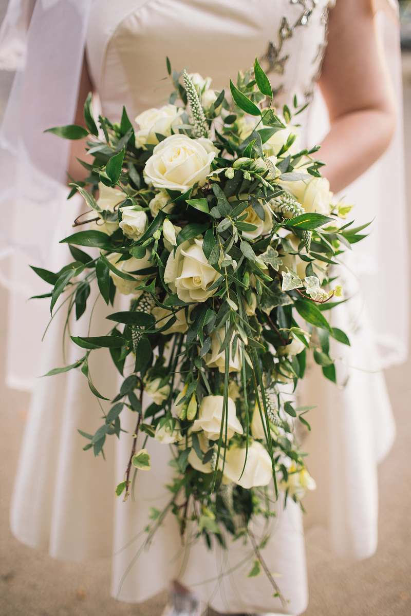 rose woman holding white roses bouquet flower bouquet
