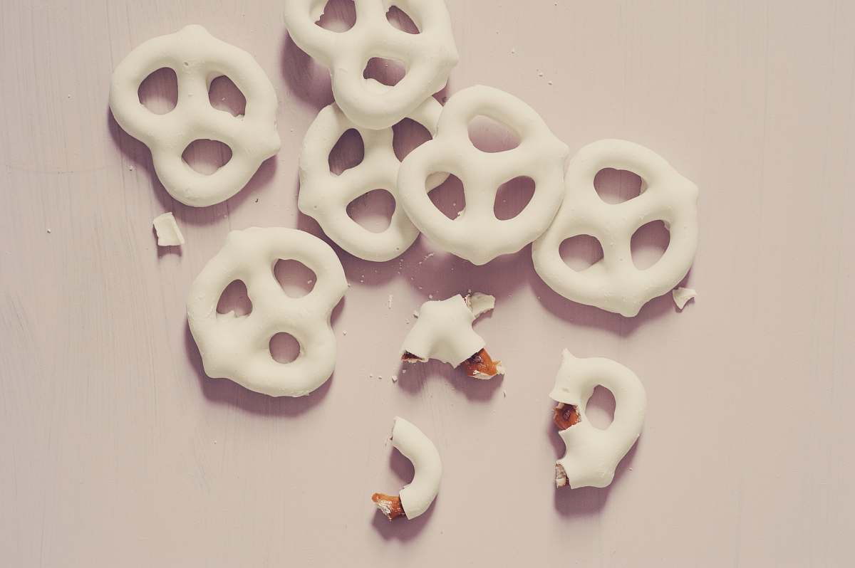 montreal pretzel cookies canada