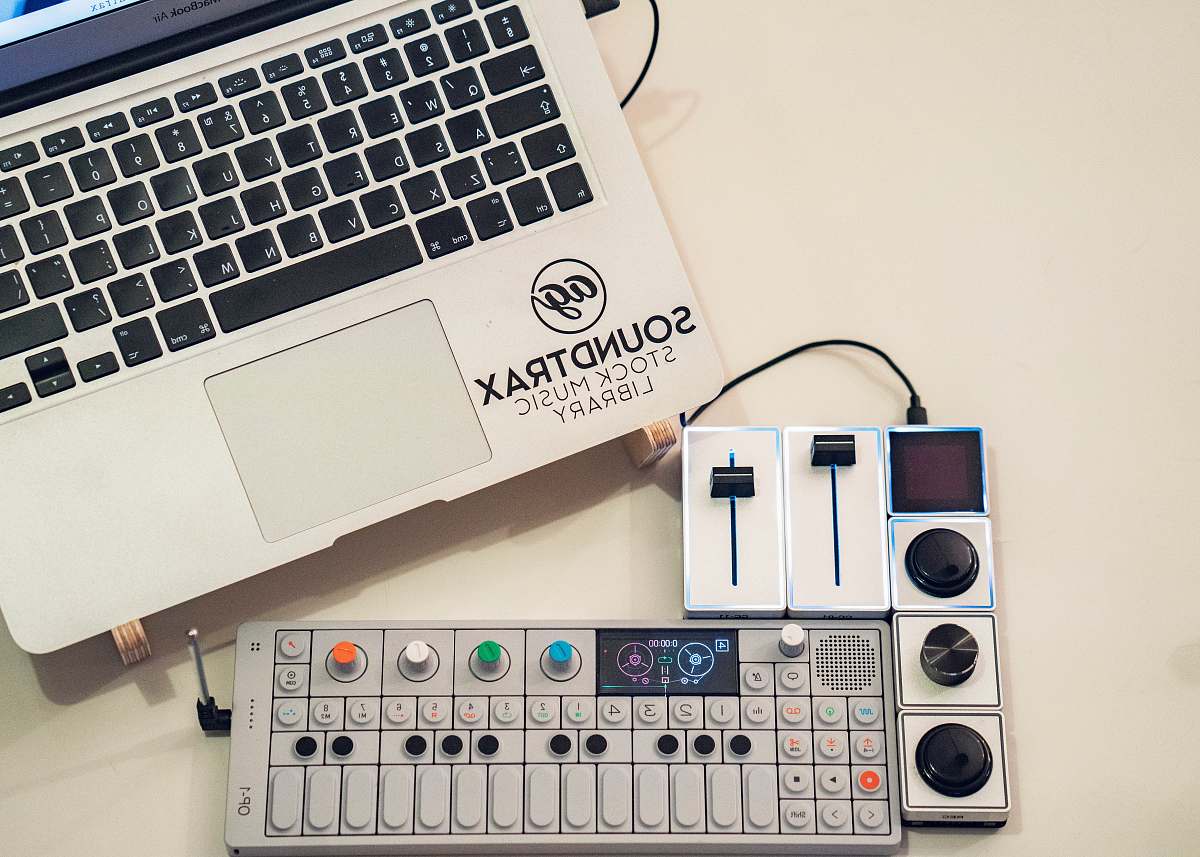 computer gray and black audio mixer laptop
