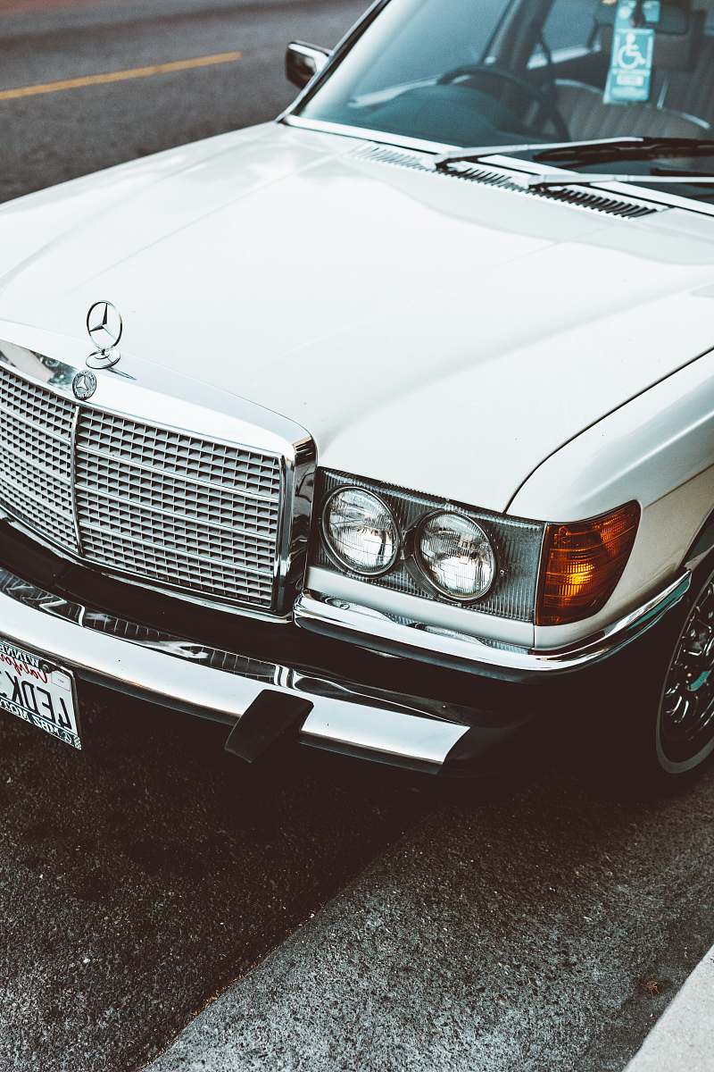 automobile close up photography of Mercedes-Benz car car