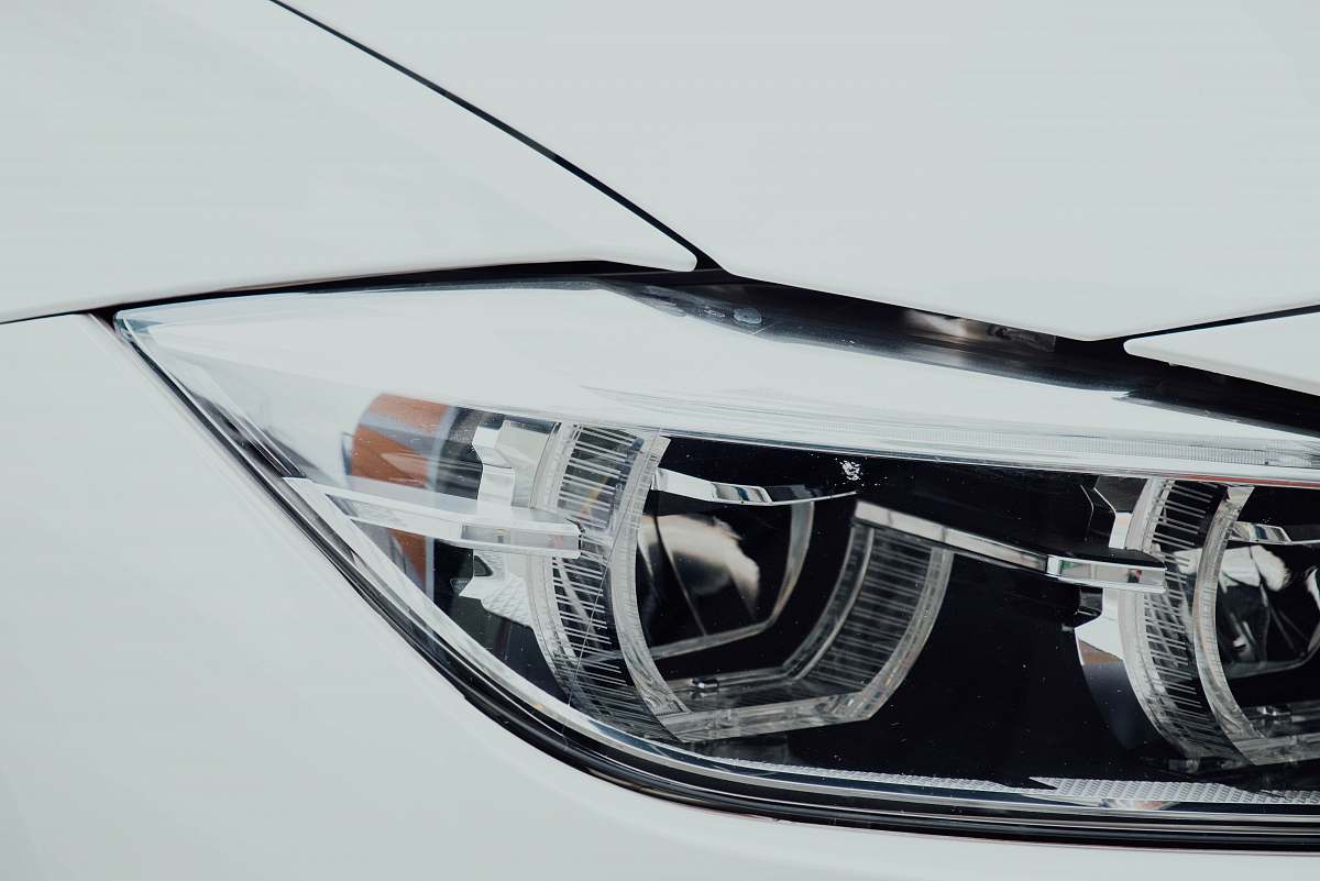 headlight vehicle headlight vehicle