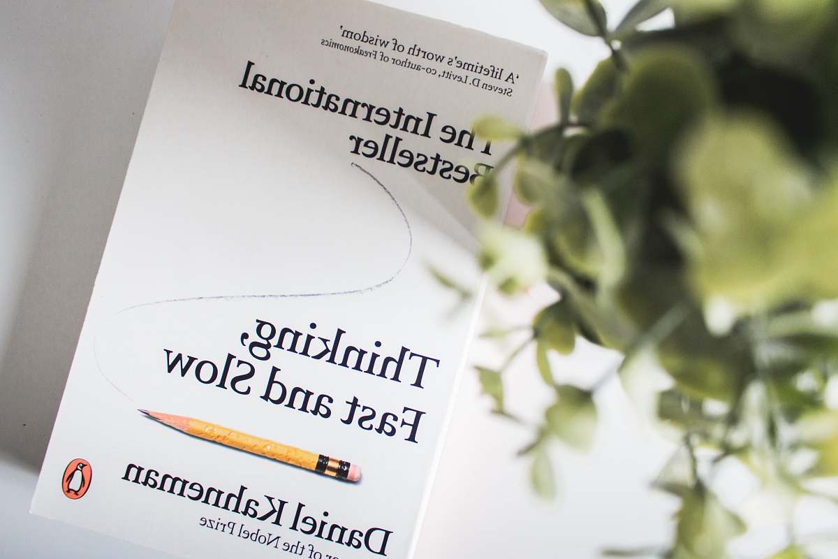text Thinking Fast and Slow book by Daniel Kahneman paper