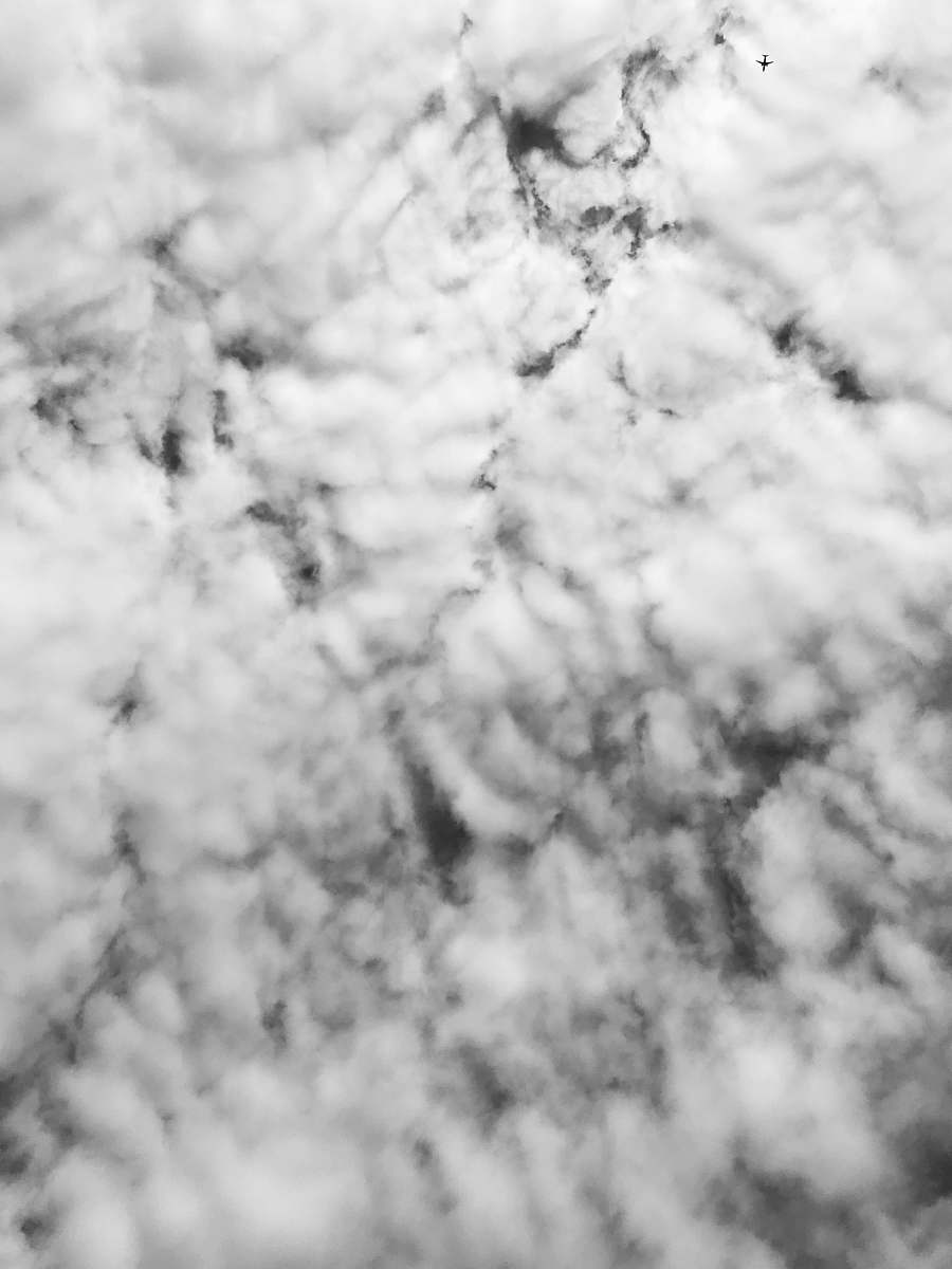 grey cloud formation black-and-white