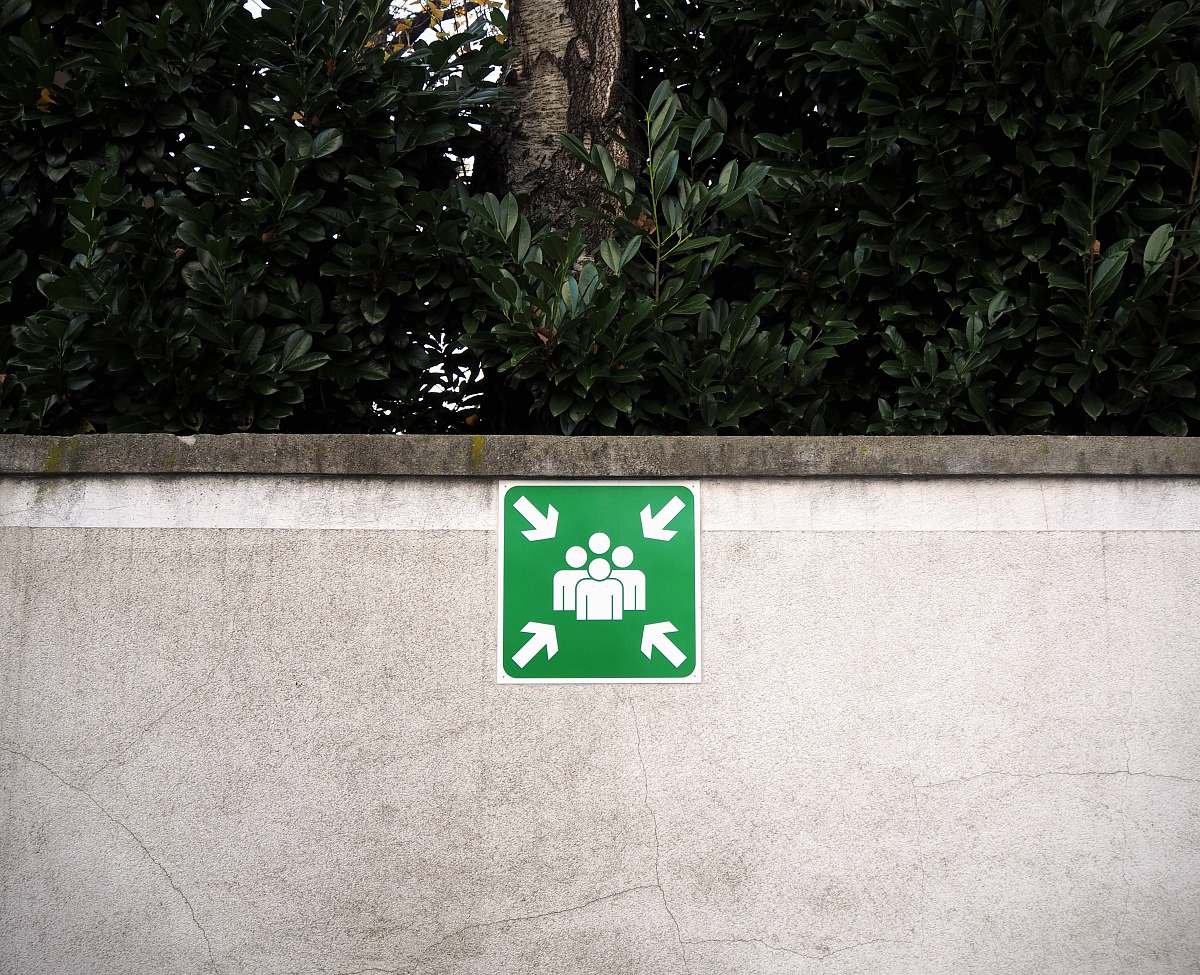 sign green and white signage slovenia