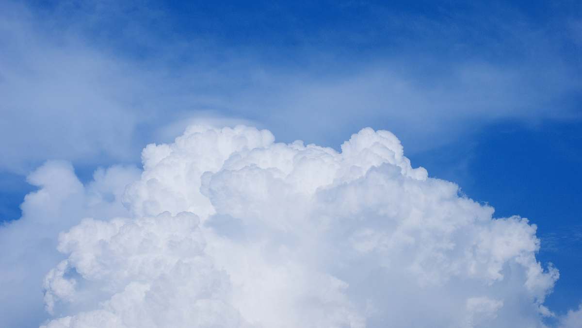 cloud clouds during daytime cumulus