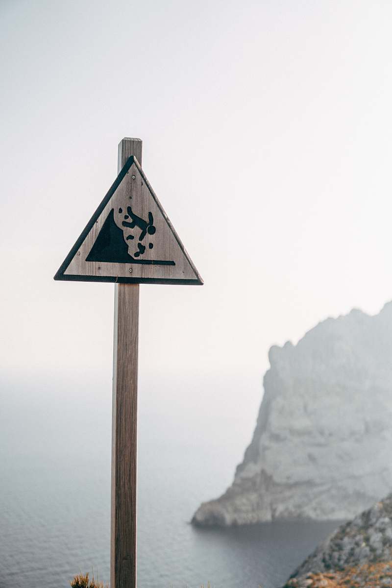 formentor danger signage sign