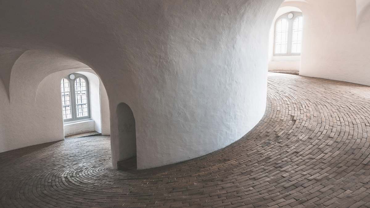 arch zigzag pathway brick