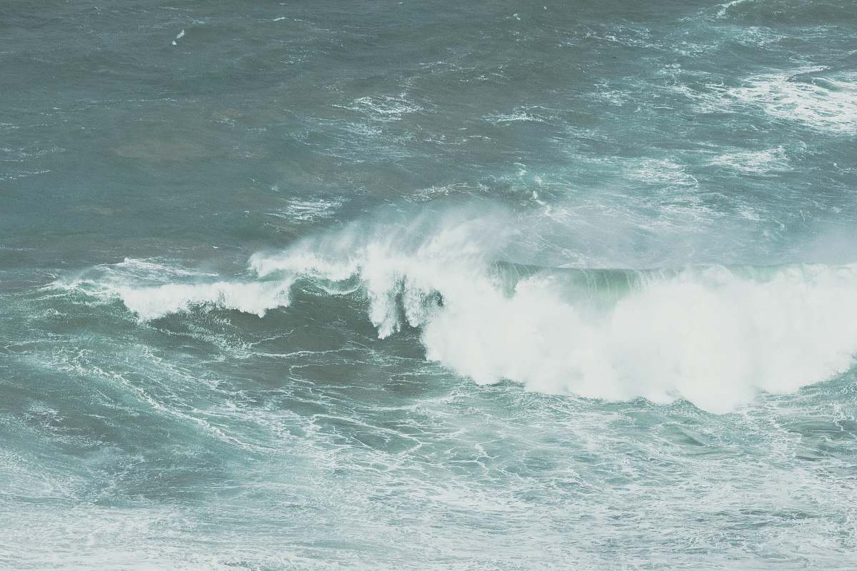 grey gray ocean wave during daytime ocean