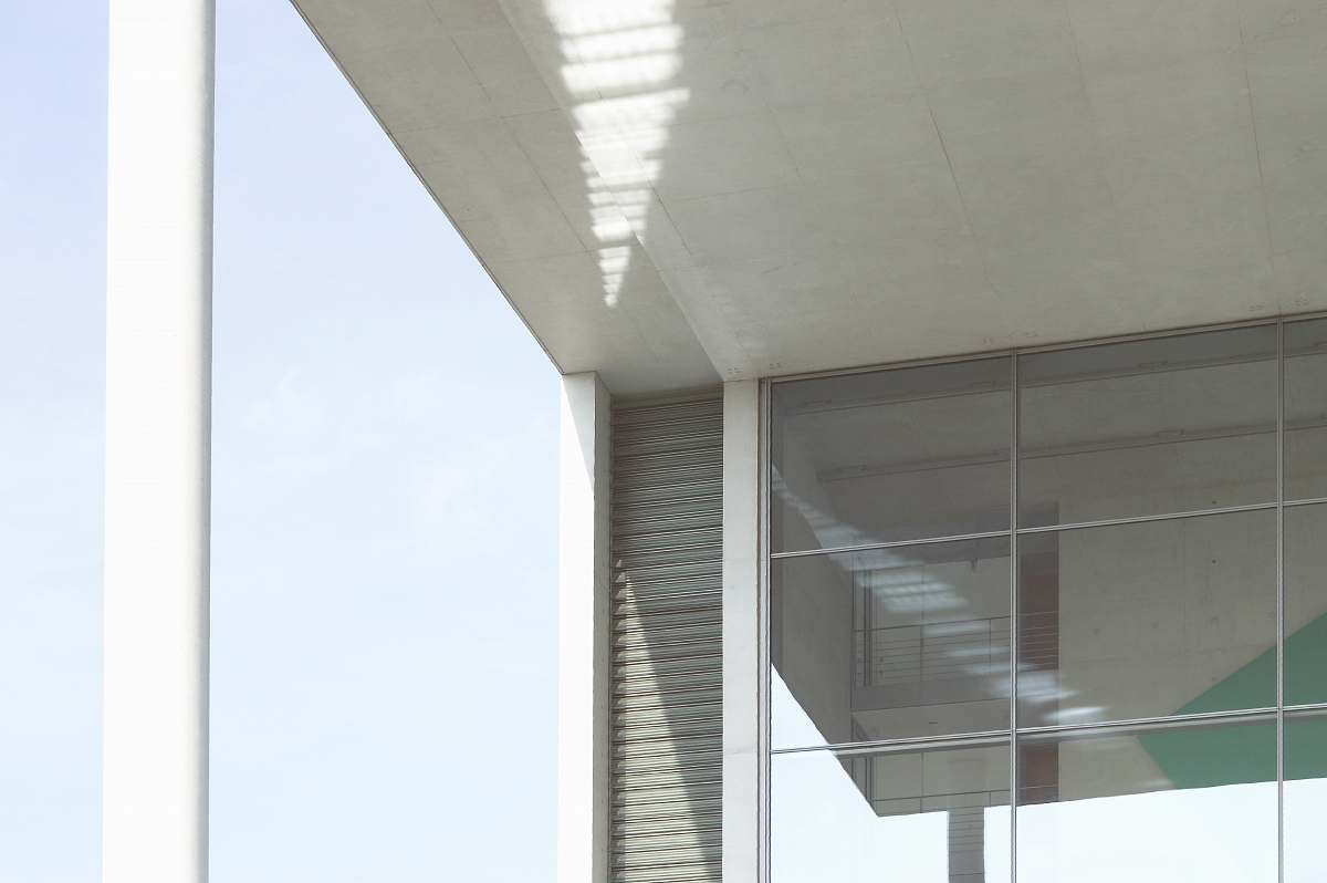 grey The interior and exterior architecture of Paul-Löbe-House with glass windows. architectural detail