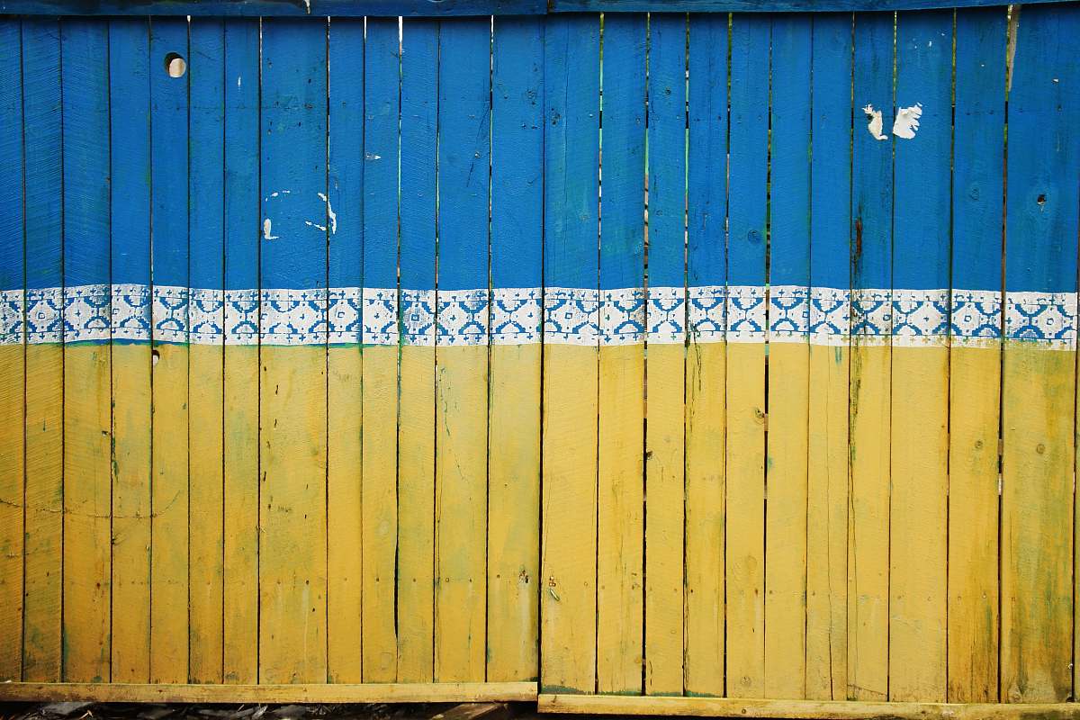 ukraine yellow and blue wooden fence shipping container