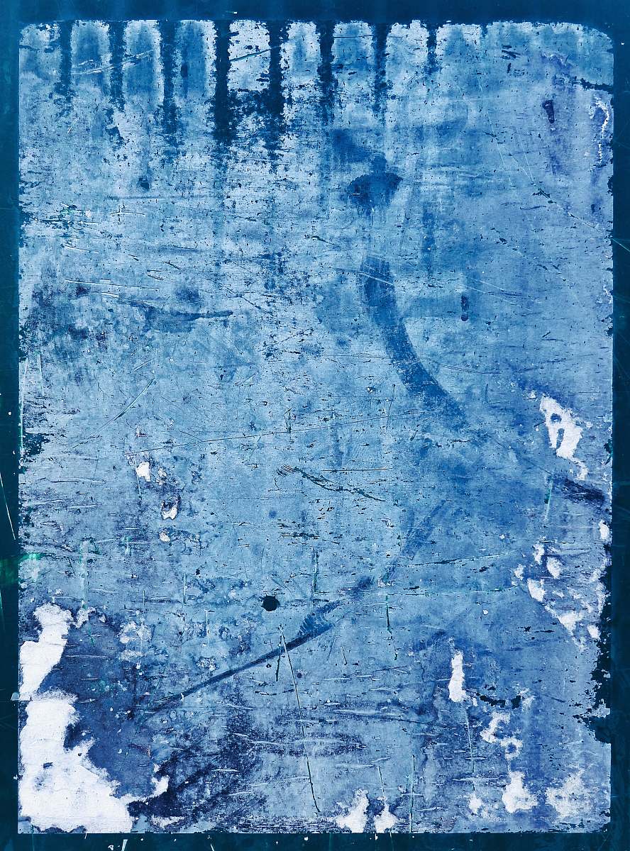rug blue and white painted wall texture
