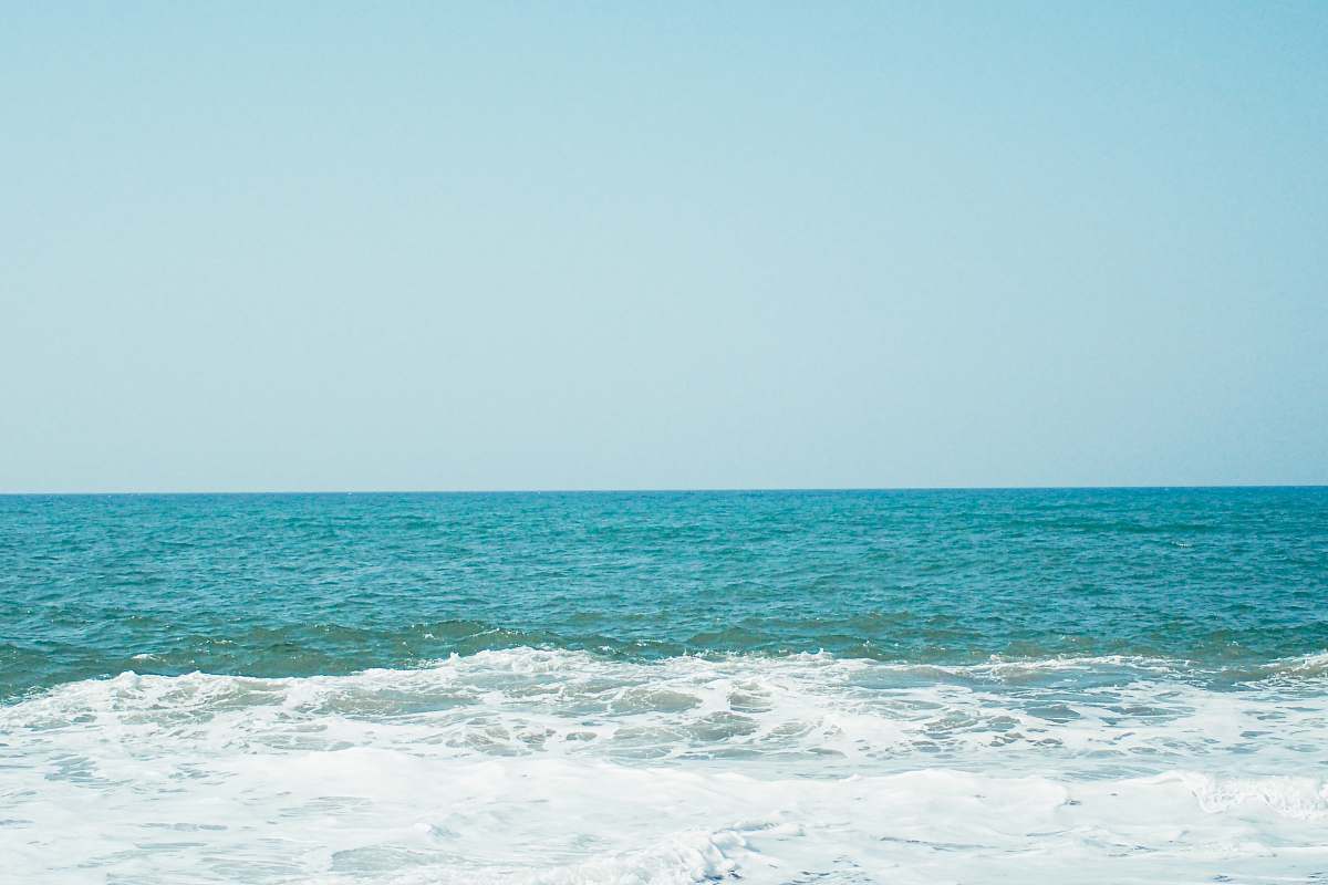 nature crashing waves sea