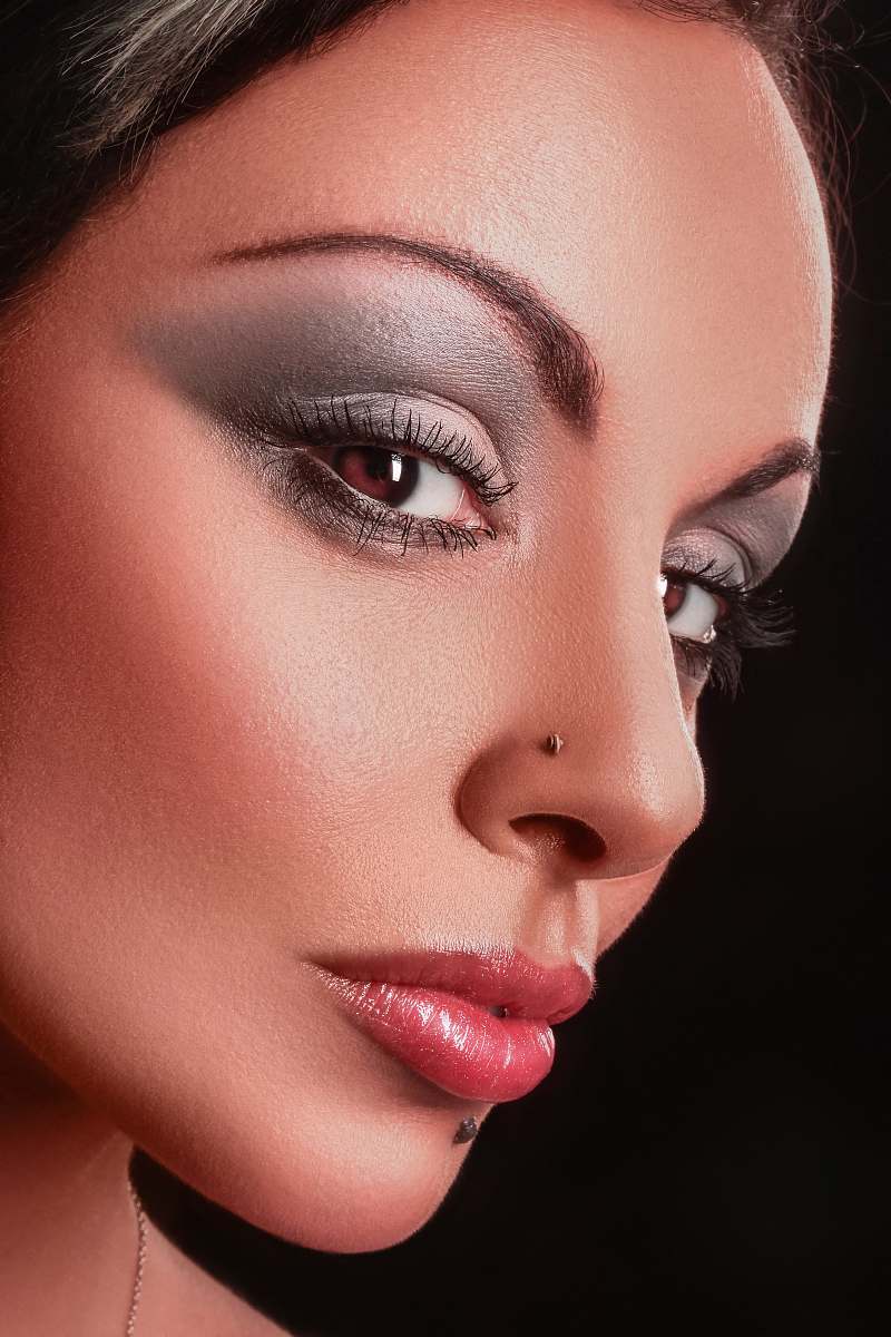 france women's pink lipstick focus
