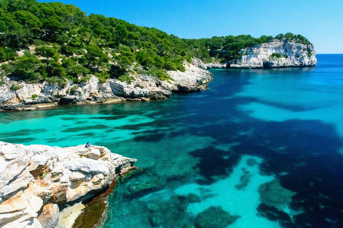 nature island during daytime ocean