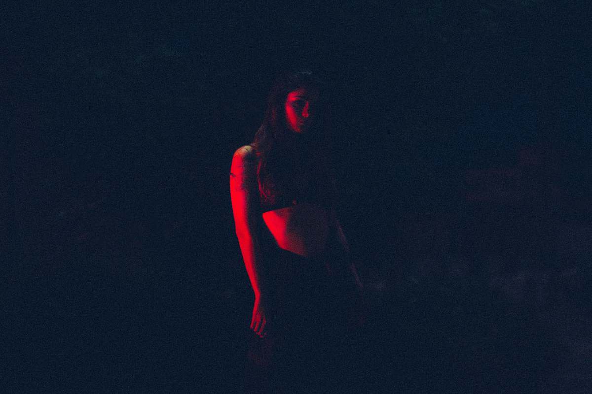 italy silhouette of woman wearing black top red
