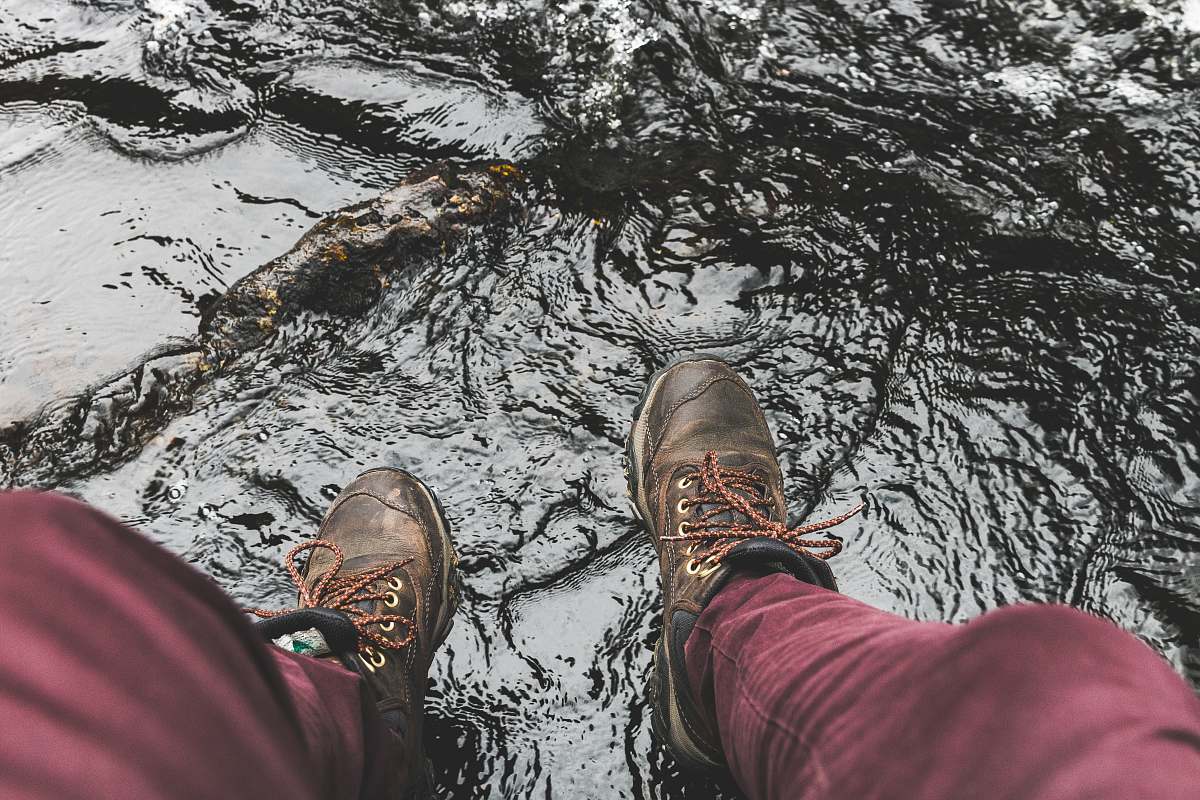 shoe  river