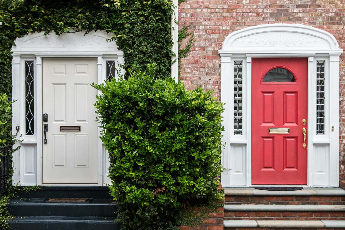 charleston two 4-panel half lite and 6-panel doors wallpaper brick