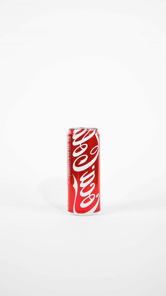 coke red Coca-Cola can beverage