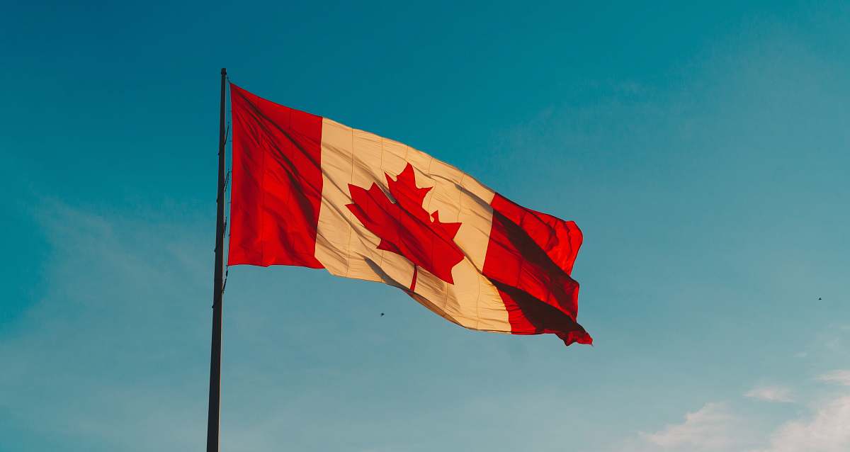 canada flag of Canada emblem