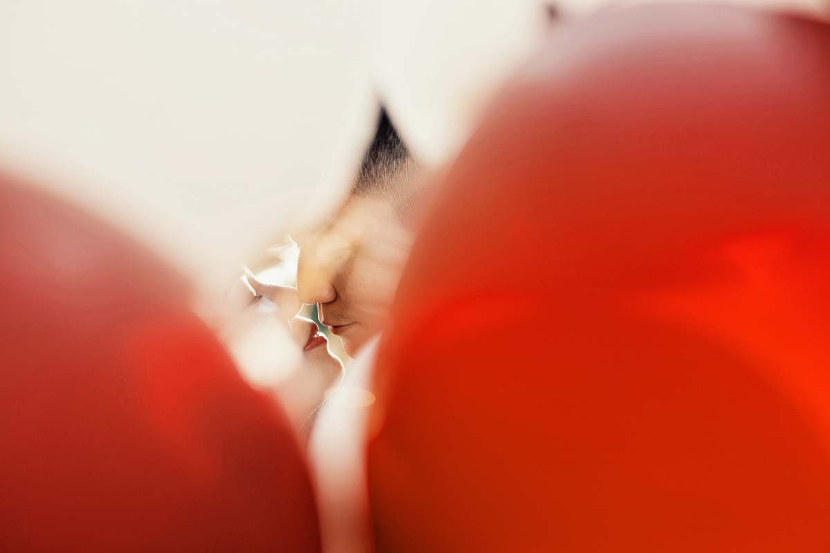 finger  red