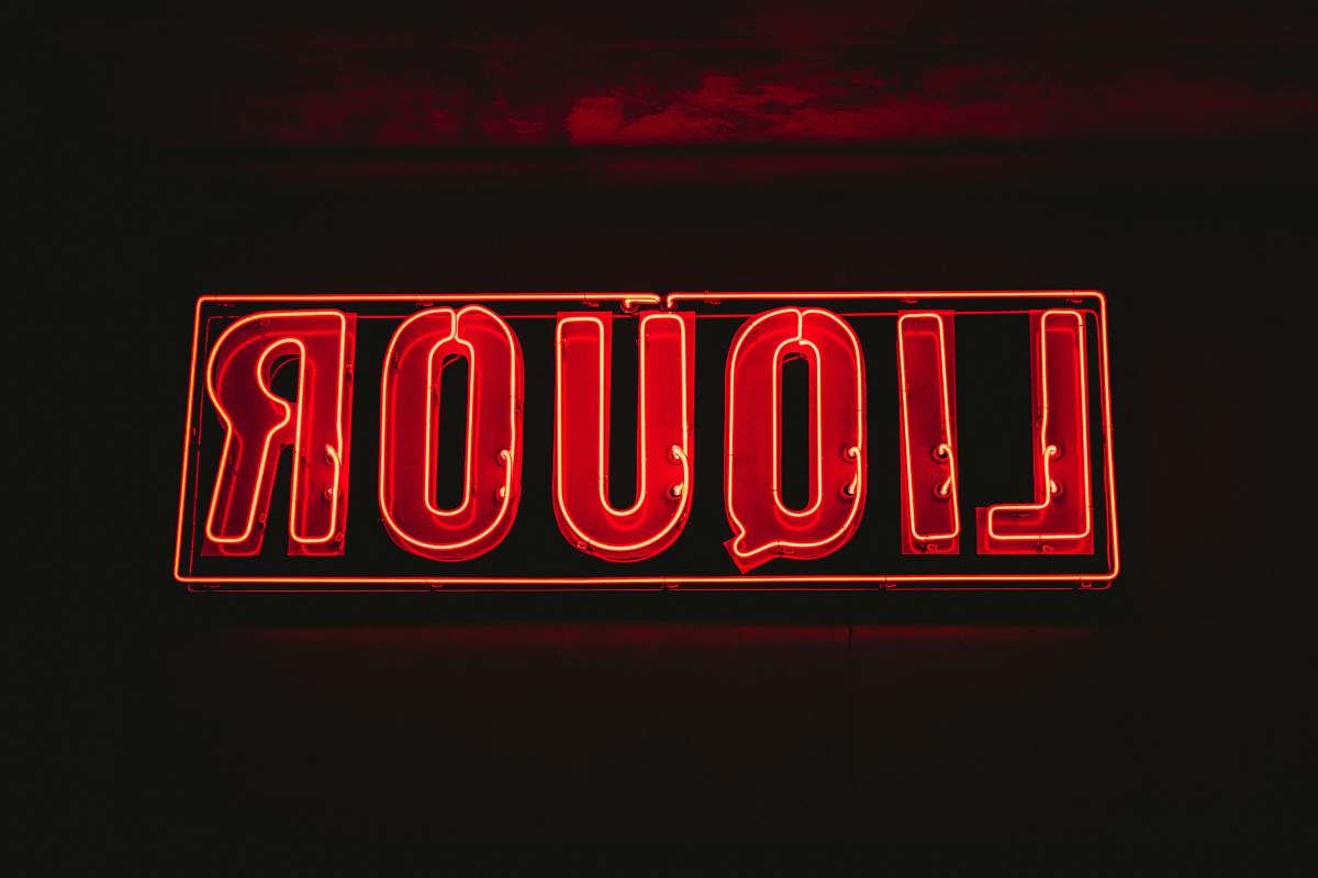 neon red liquor neon signage red