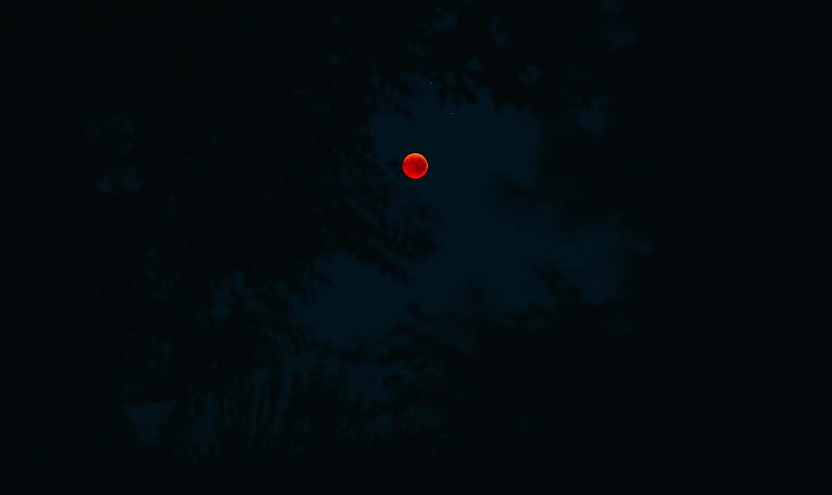 astronomy red moon night