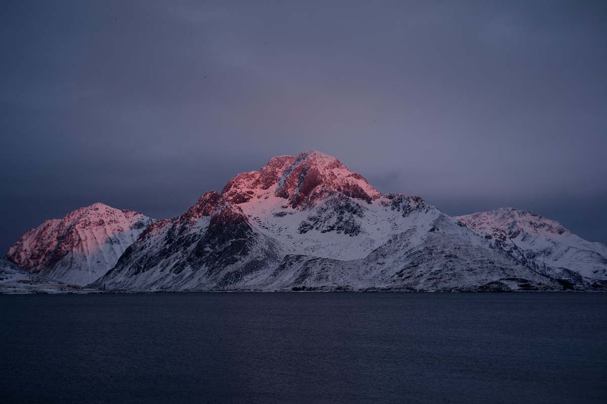 nature glacier mountains near sea snow