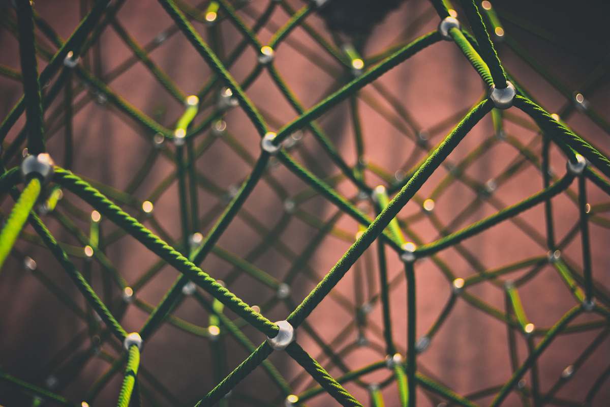 rope green and black rope wire
