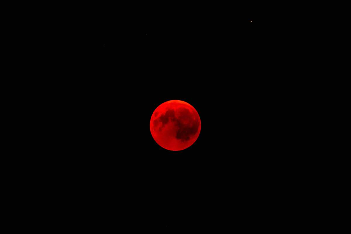 moon red moon outdoors