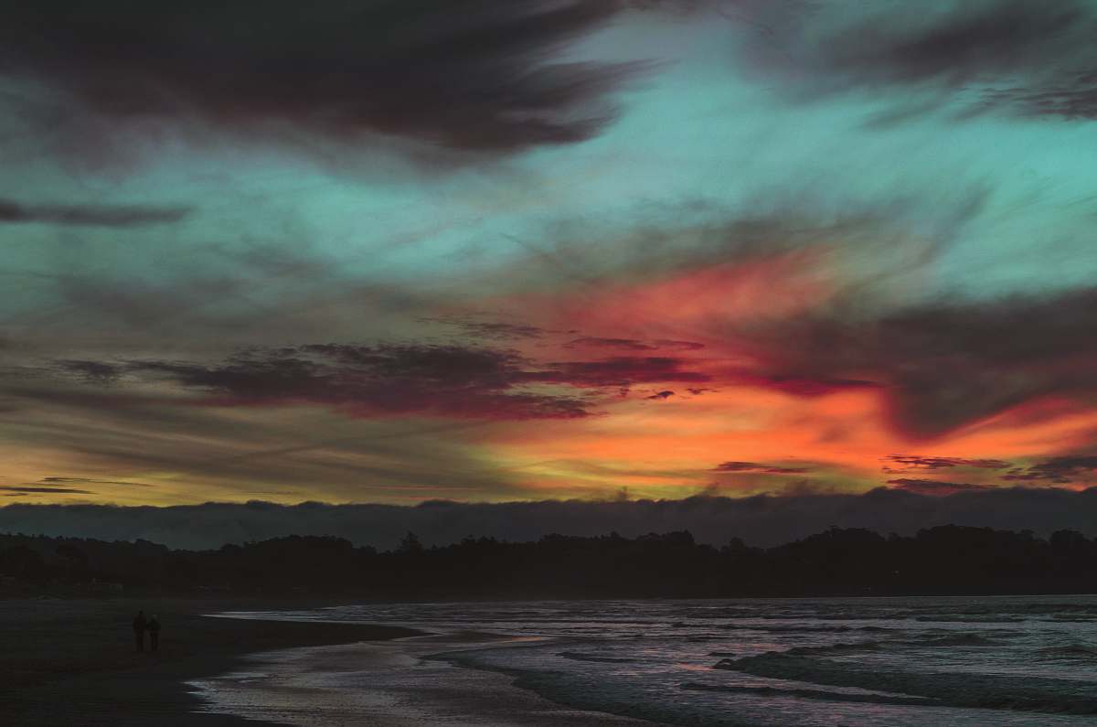 sky seashore under golden hour dusk