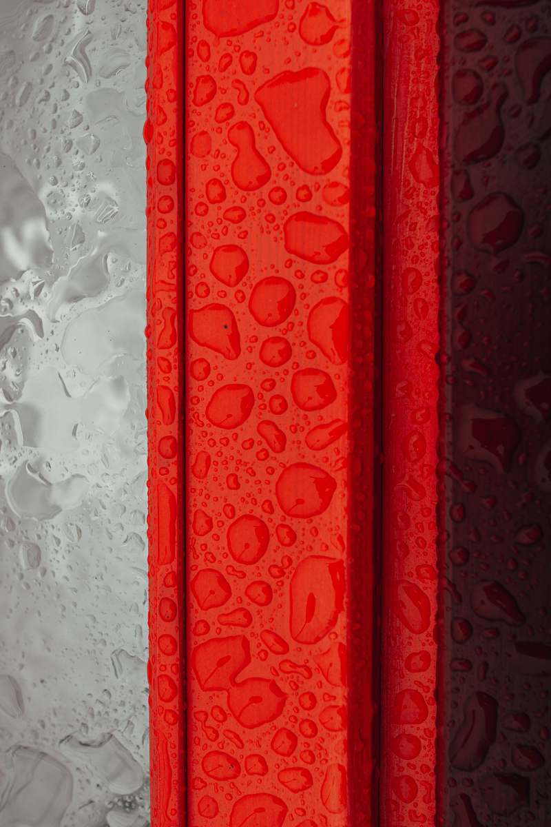 door close-up photography of liquid drop 