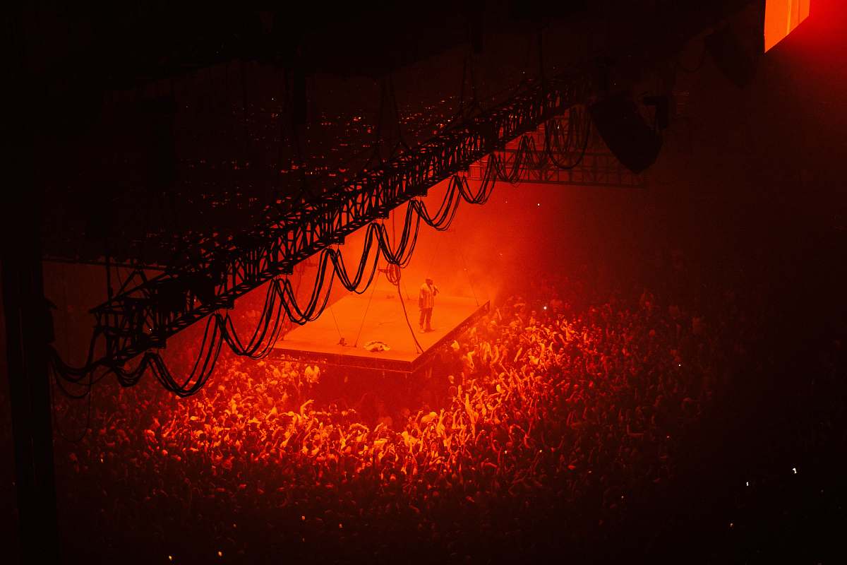 music photo of people near stage night