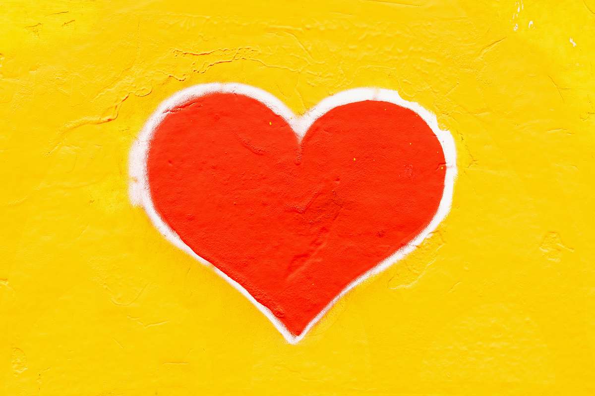 heart red heart wall décor 
