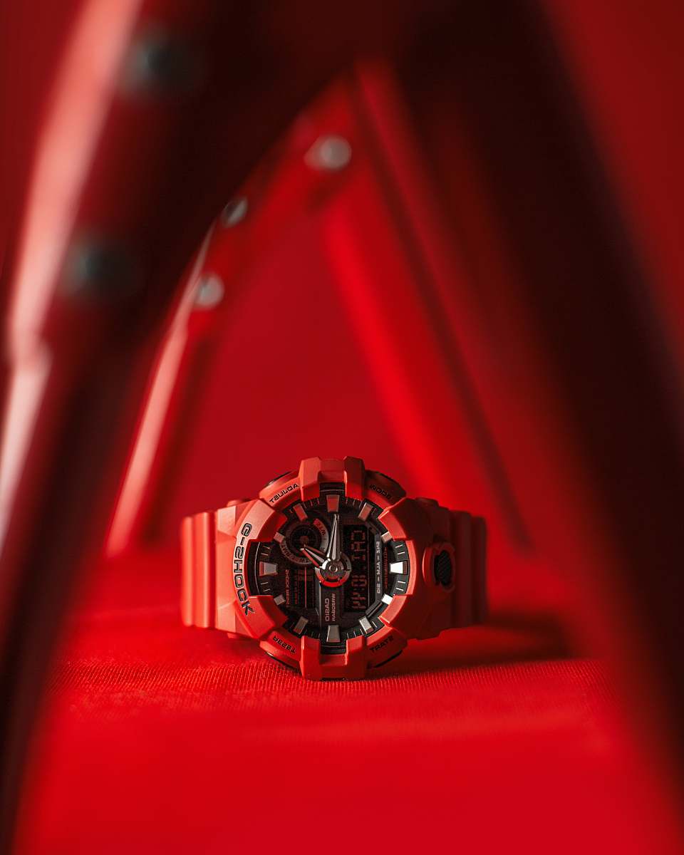 wristwatch selective focus photography of red Casio G-SHOCK digital analog watch kiev
