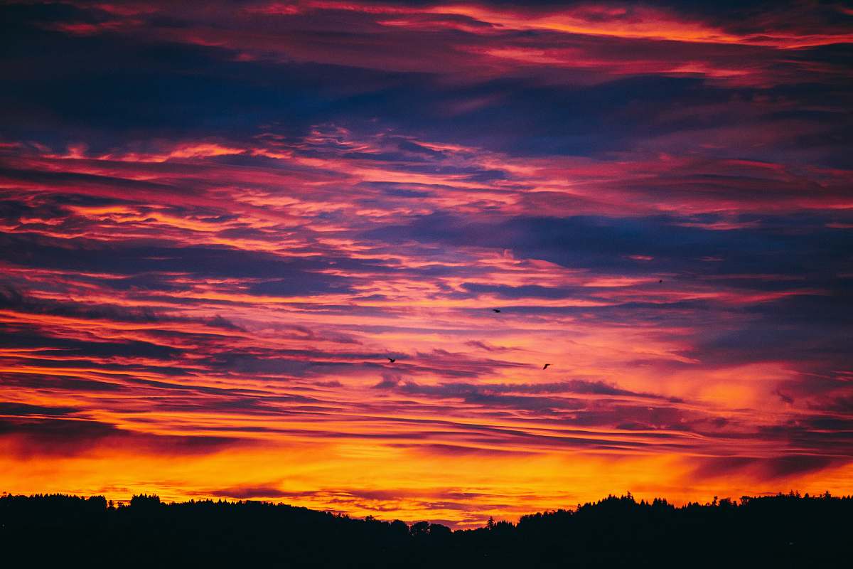sunset white clouds during golden hour view dusk