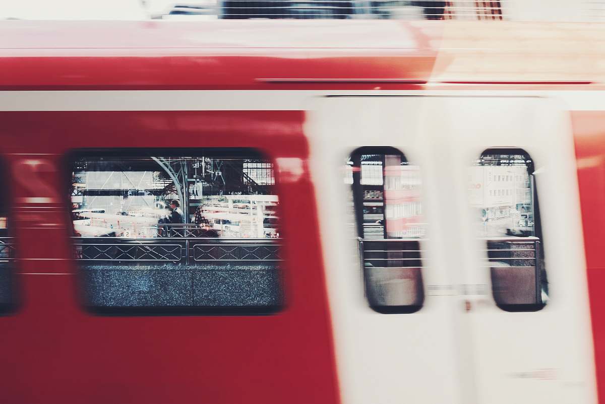 transportation red and white train köln