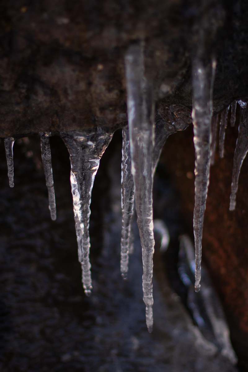 ice stalactites photograph outdoors