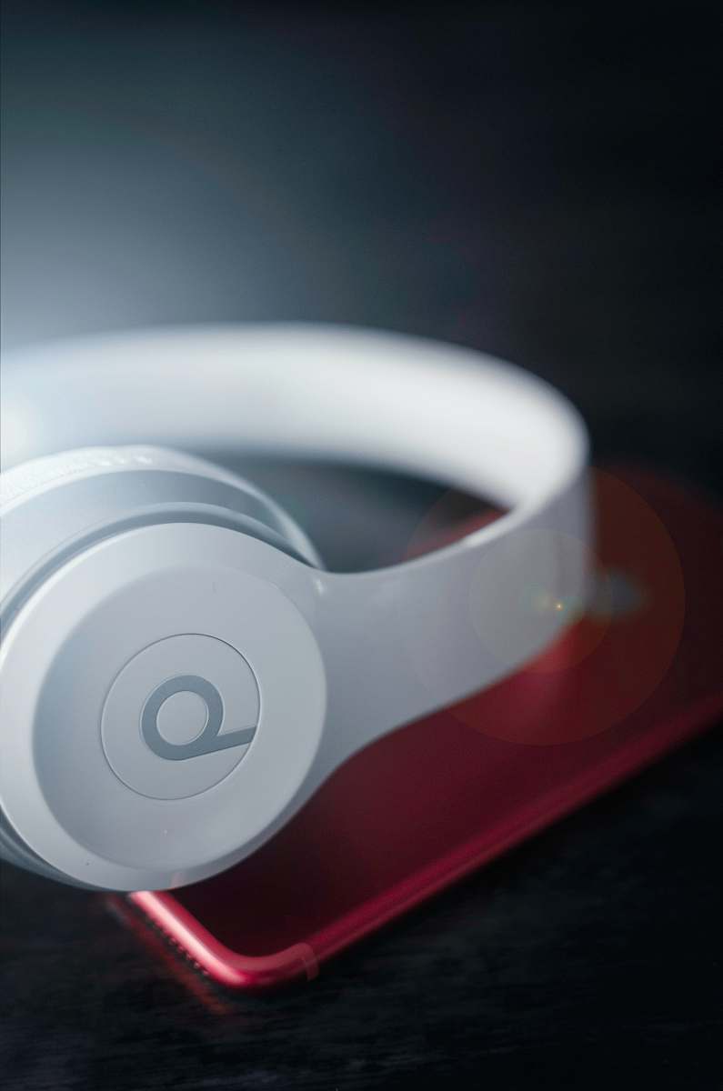 halifax closeup photo of white Beats by Dr. Dre wireless headphones canada