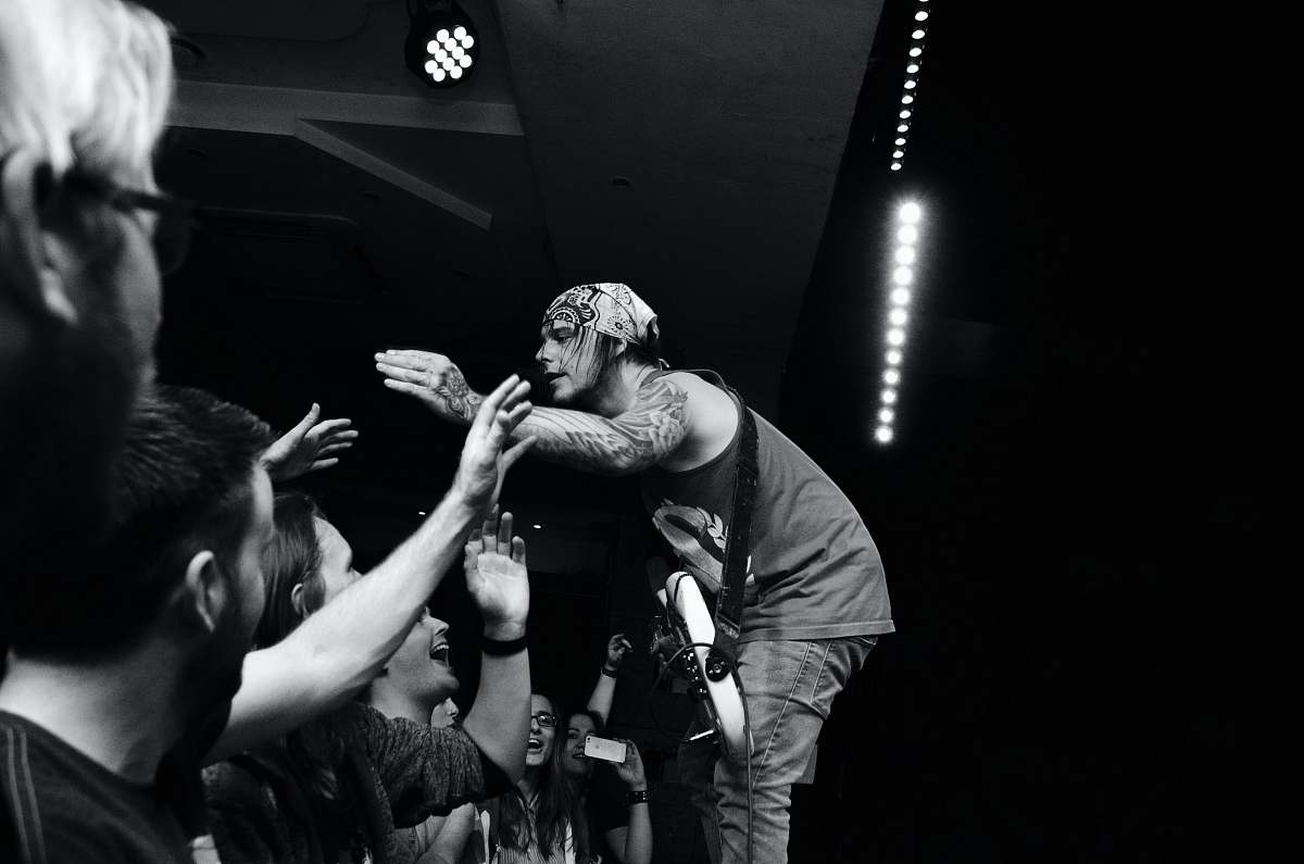 black-and-white grayscale photo of man in t-shirt skin