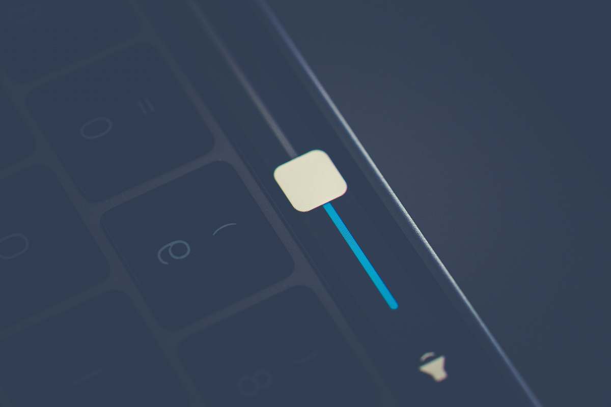 macbook volume at half point computer