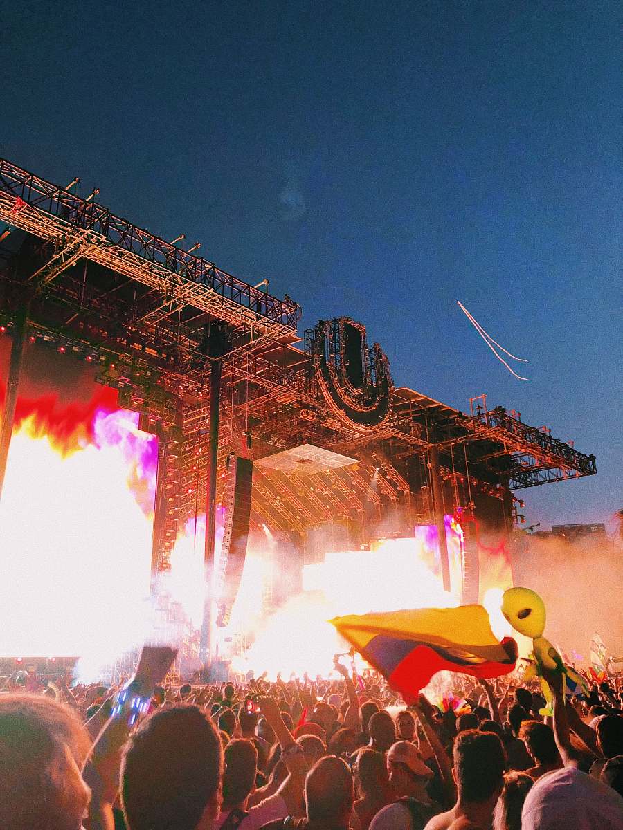 miami people watching fire bursting on stage crowd