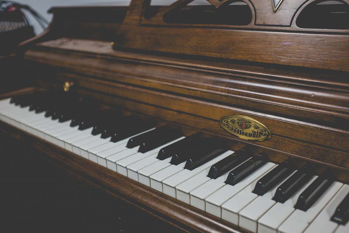 Piano Selective Focus Photography Of Brown And White Upright Piano ...