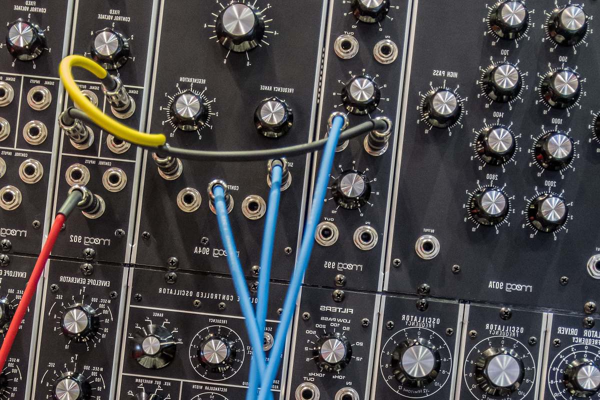 audio photo of black and blue audio mixer synthesizer