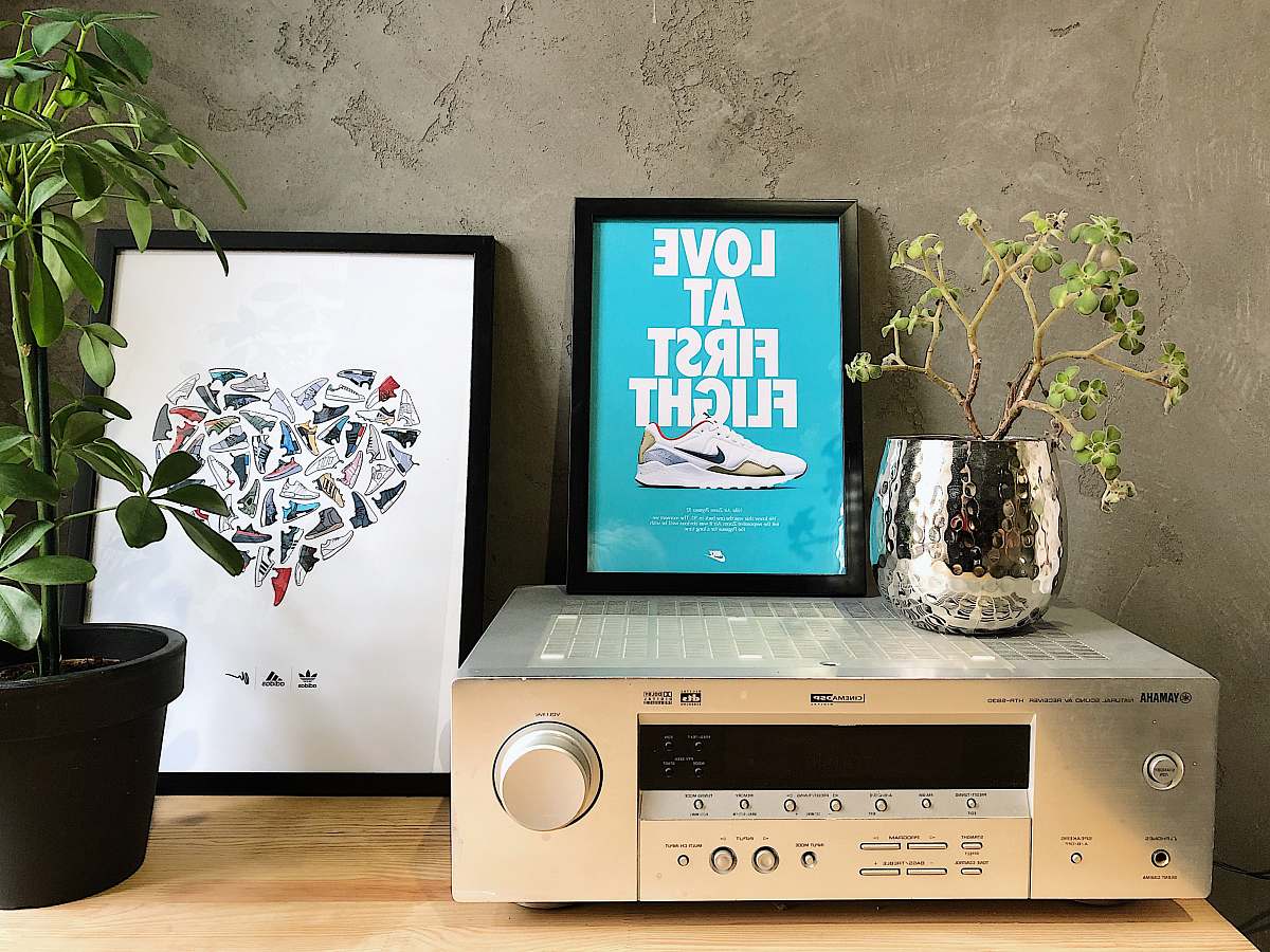kyiv grey audio amplifier blue