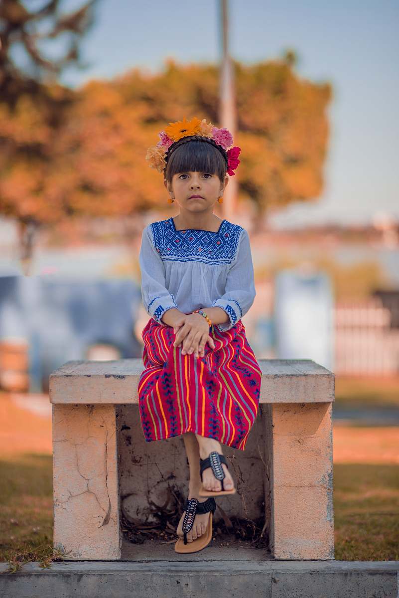 kid girl sitting on bench girl